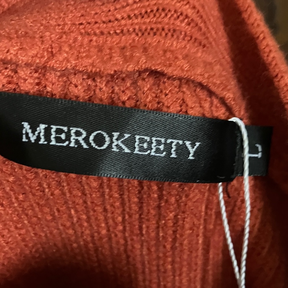 Women's Soft Burnt Orange Cardigan Sweater - Picture 3 of 5